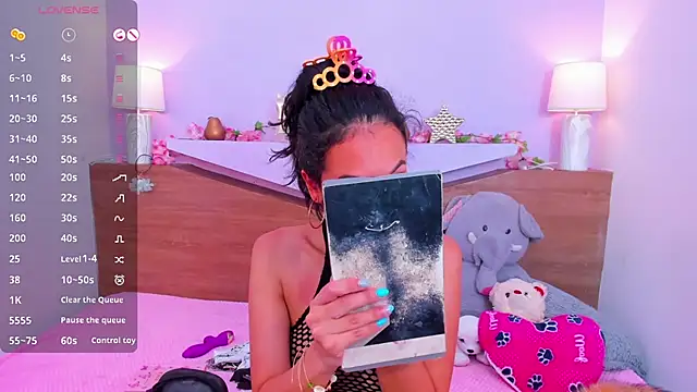 MichellRose7 online show from 03-22-25, 08:26