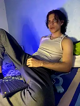 lax777  online show from 10-11-25, 01:38