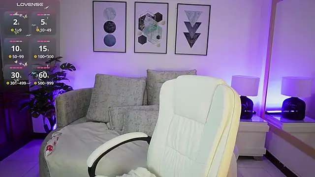 AlliceRouse online show from 03-13-25, 01:21