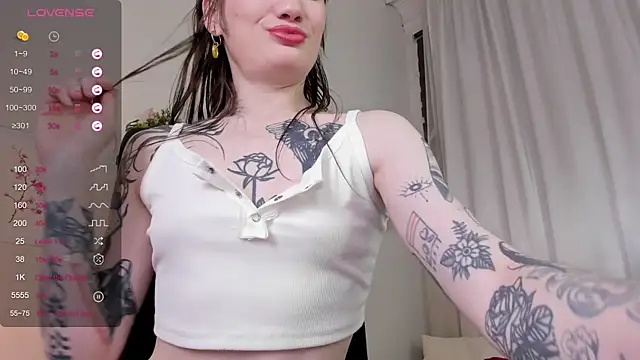 Fog Foggy Love online show from 02-10-25, 03:13