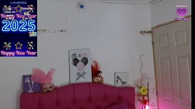 Snapshot of AlexaFontana chatting on 01-23-25, 10:22 AlexaFontana online show from 01-23-25, 10:22