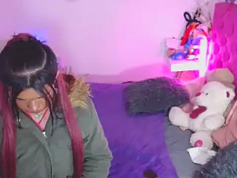 Snapshot of AlexaFontana chatting on 03-06-25, 12:52 AlexaFontana online show from 03-06-25, 12:52