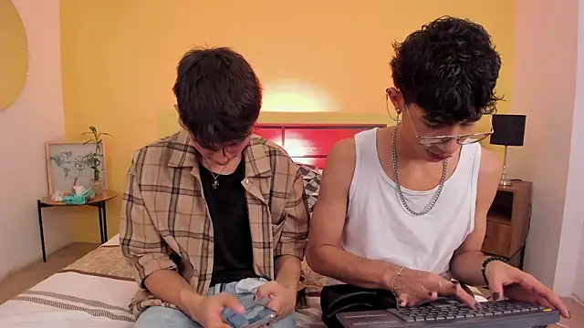 Snapshot of novaybrian chatting on 12-11-24, 04:28 novaybrian online show from 12-11-24, 04:28