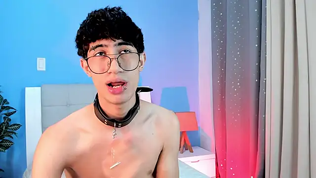 Snapshot of novaybrian chatting on 01-10-25, 03:37 novaybrian online show from 01-10-25, 03:37