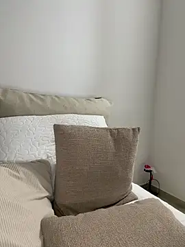 Gia Ferh online show from 03-04-26, 11:44