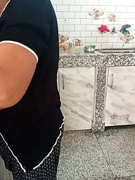 Saroj-Shah online show from 10-18-25, 05:21