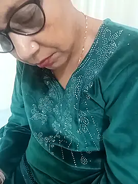 Saroj-Shah online show from 11-30-25, 06:01