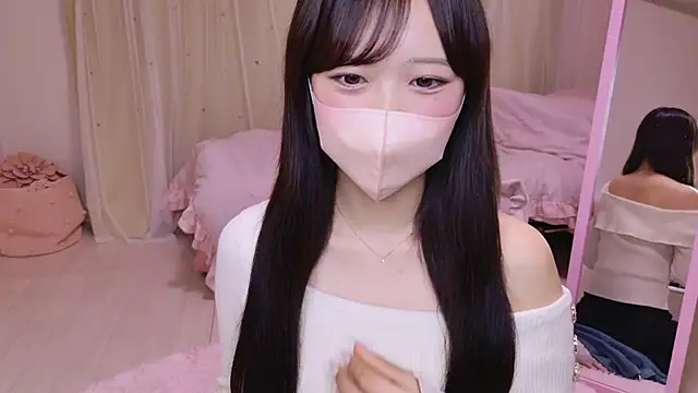 Snapshot of HANApipi chatting on 02-17-26, 10:34 HANApipi online show from 02-17-26, 10:34