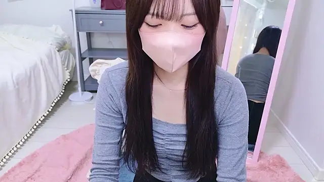 Snapshot of HANApipi chatting on 02-24-26, 12:19 HANApipi online show from 02-24-26, 12:19