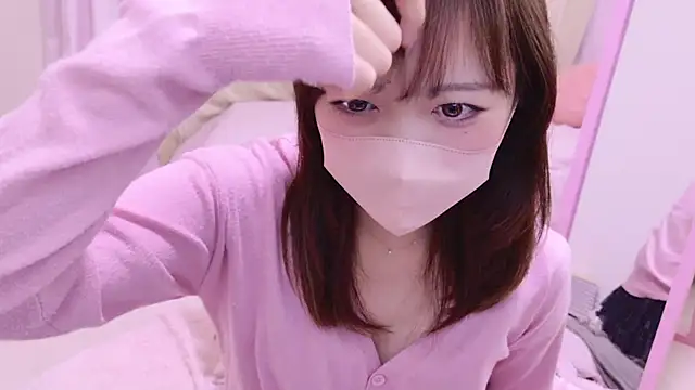 Snapshot of HANApipi chatting on 04-17-26, 04:15 HANApipi online show from 04-17-26, 04:15