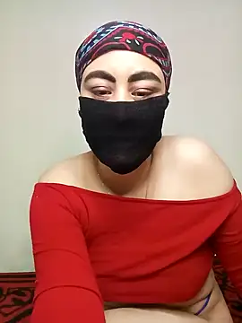 Snapshot of Lalou chatting on 01-13-25, 11:52 Lalou online show from 01-13-25, 11:52