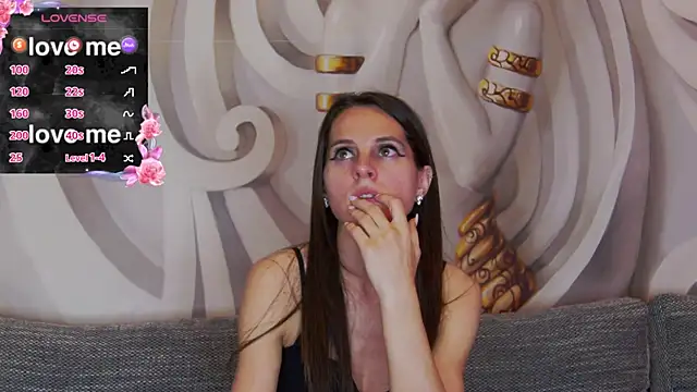 hailey peach online show from 07-06-26, 05:04