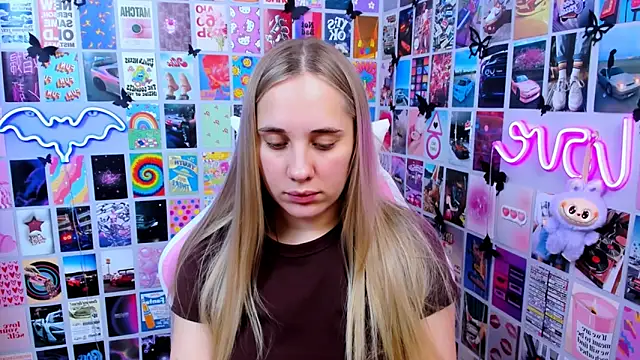 MiaMilas online show from 01-08-26, 03:36