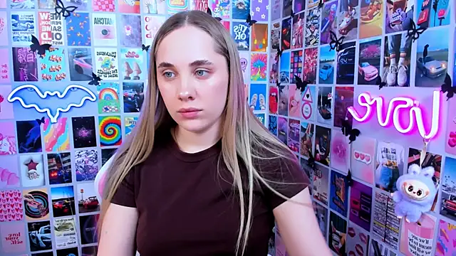 MiaMilas online show from 04-01-26, 01:41