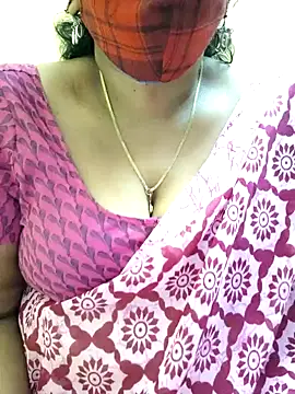mallu-sumi online show from 02-12-25, 12:48