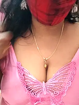 mallu-sumi online show from 02-12-25, 04:33