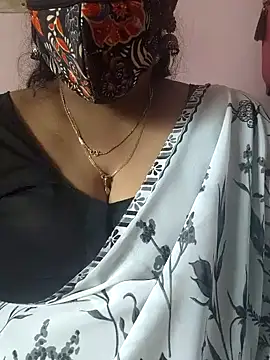 Snapshot of mallu-sumi chatting on 11-01-25, 07:43 mallu-sumi online show from 11-01-25, 07:43