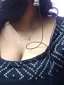 mallu-sumi online show from 01-13-26, 06:02