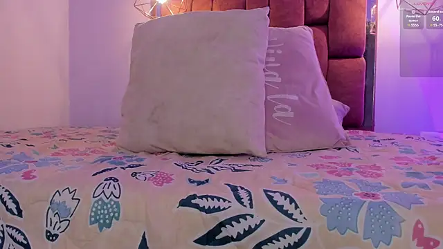 kristakinnky online show from 10-04-25, 01:42