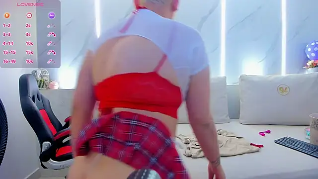 mia becke online show from 03-14-25, 02:52