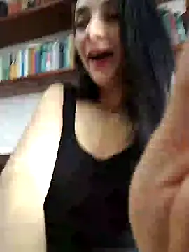 amellie ros online show from 12-19-24, 03:52