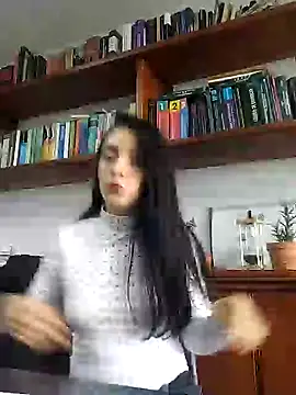 amellie ros online show from 12-21-24, 05:07