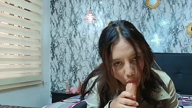 Emily Trujillo online show from 03-14-25, 04:30