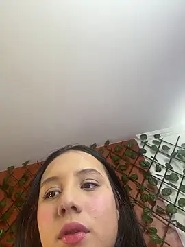 Emily Trujillo online show from 10-18-25, 04:08