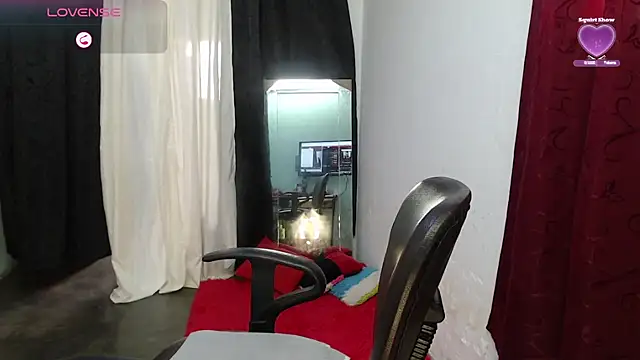 Aranza-Queen online show from 05-19-26, 03:51