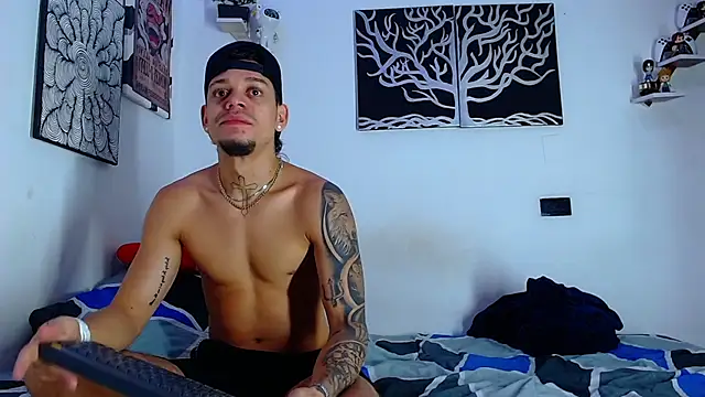 Friendsofeverything  online show from 05-22-26, 03:28