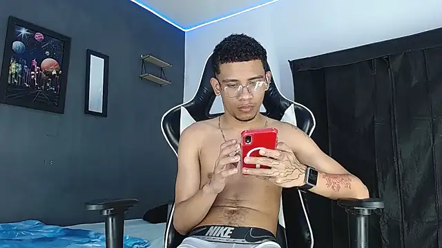 Romancartier 1 online show from 12-28-24, 03:47