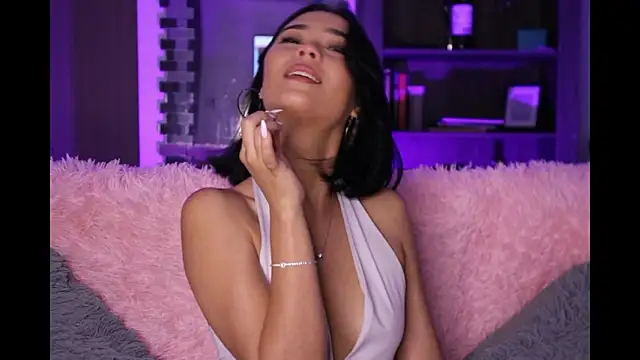 Snapshot of merlin-18 chatting on 03-06-26, 05:26 merlin-18 online show from 03-06-26, 05:26