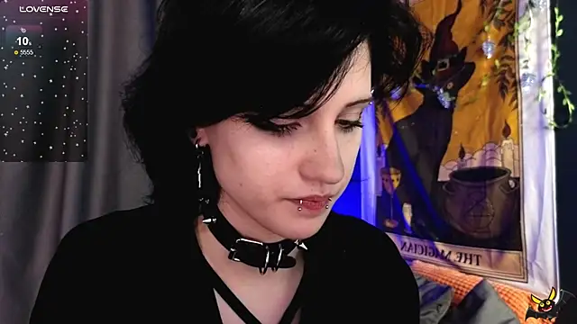 dark vamp  online show from 12-16-24, 03:19
