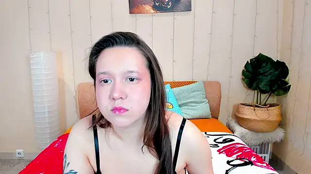 Mira Karter online show from 06-11-26, 03:48