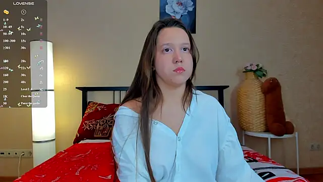 Mira Karter online show from 06-17-26, 02:58