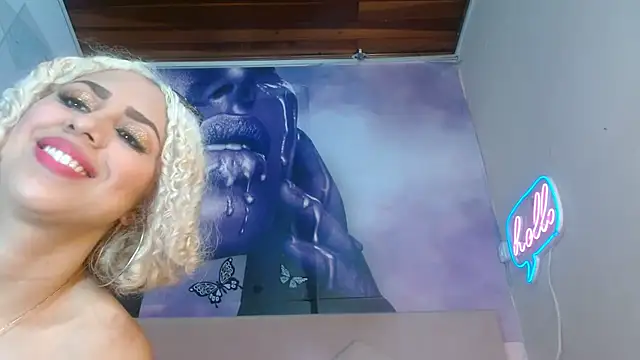Lucy White   online show from 01-02-25, 05:46