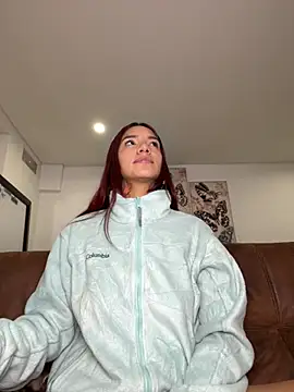 dolcebella online show from 11-16-25, 05:57