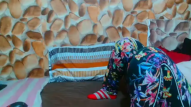 AfricanBigAssxx98 online show from 12-01-25, 10:15