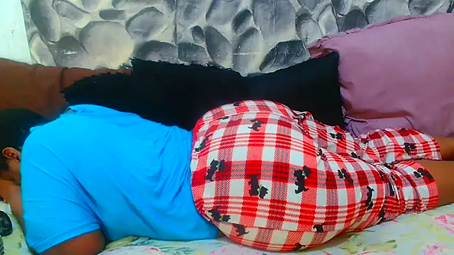 AfricanBigAssxx98 online show from 07-30-26, 05:50