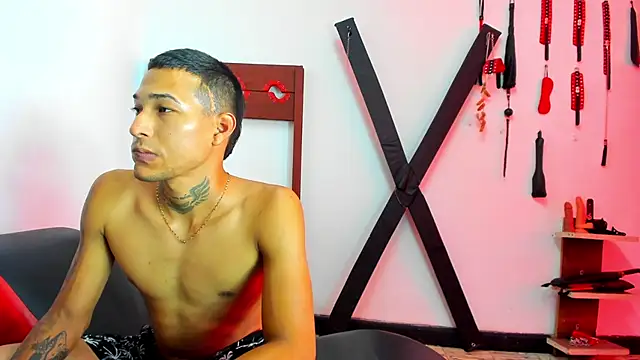 Snapshot of Hana_and_Zeta chatting on 02-17-25, 03:42 Hana and Zeta online show from 02-17-25, 03:42