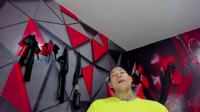 Snapshot of Hana_and_Zeta chatting on 09-12-25, 12:16 Hana and Zeta online show from 09-12-25, 12:16