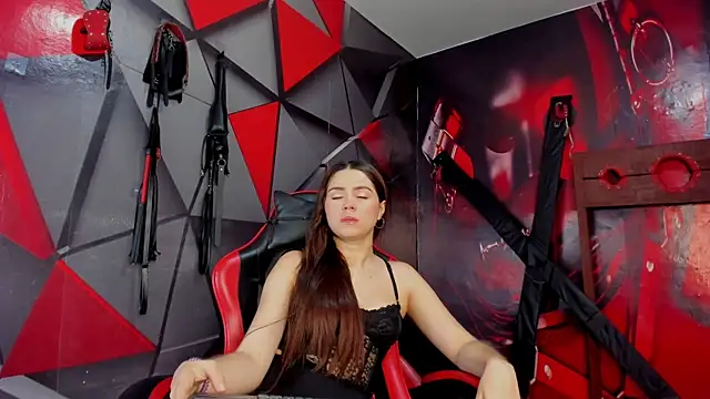 Snapshot of Hana_and_Zeta chatting on 09-20-25, 12:06 Hana and Zeta online show from 09-20-25, 12:06