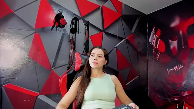 Snapshot of Hana_and_Zeta chatting on 09-25-25, 12:09 Hana and Zeta online show from 09-25-25, 12:09