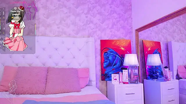 Eliza Thaylor   online show from 09-27-25, 01:05