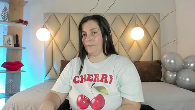 angelswets online show from 06-25-26, 03:49