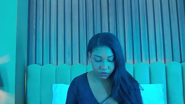 Snapshot of VanessaGlenn chatting on 03-03-25, 03:20 VanessaGlenn online show from 03-03-25, 03:20