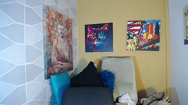 KamilaParrisx online show from 10-01-25, 04:18