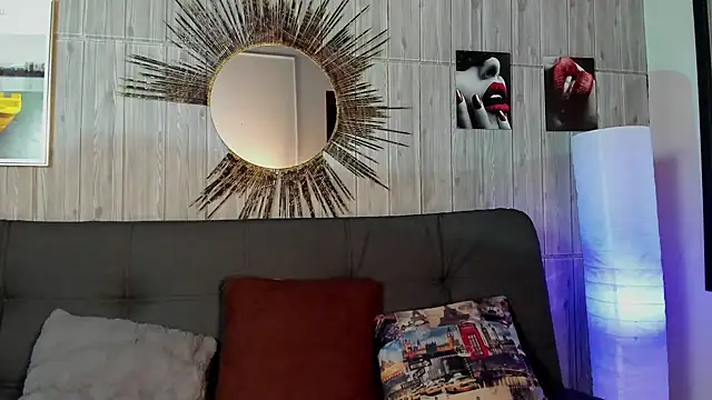 karla 999 online show from 12-29-24, 02:06