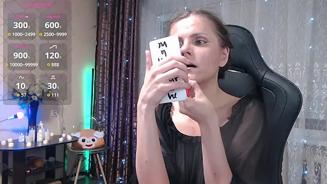 JessieOMays online show from 04-11-26, 01:26