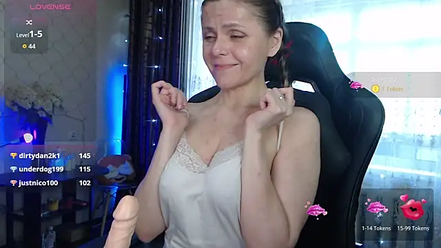 JessieOMays online show from 06-09-26, 11:27